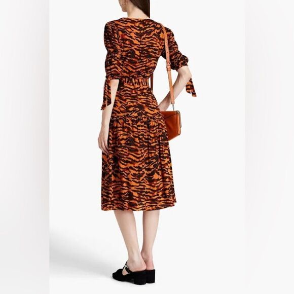 WALTER BAKER Yosline gathered tiger-jacquard midi dress 2 - Picture 2 of 14